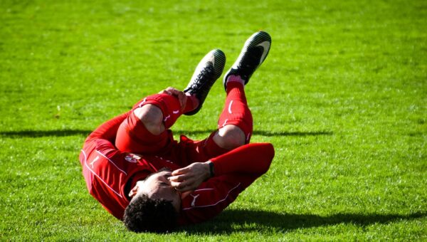 Strains and Sprains – Treating The Most Common Type Of Sports Injury
